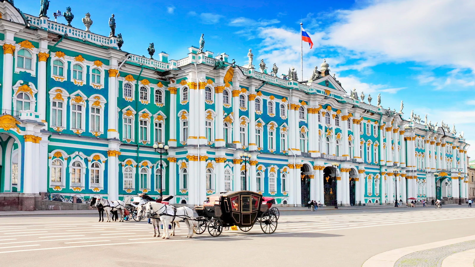 EL PALACIO DE INVIERNO EN SAN PETESBURGO